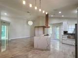435 Somerset Way - Photo 11