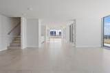 555 34th St - Photo 16