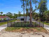 1902 Della Dr - Photo 2