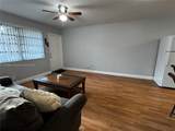 10052 Twin Lakes Dr - Photo 3