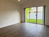 465 Somerset Way - Photo 19