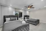 1045 Hollywood Blvd - Photo 17