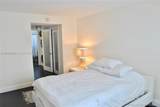 61 Collins - Photo 16