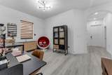 685 34th Ter - Photo 4