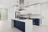 930 34th St - Photo 11