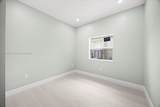 930 34th St - Photo 23