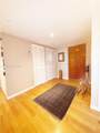 555 30 St - Photo 2