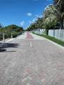 6061 Collins Ave - Photo 19