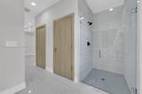 2807 40 ST W - Photo 21