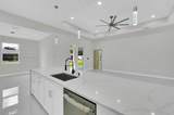 2807 40 ST W - Photo 9