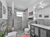 2858 Pine Tree Dr - Photo 23