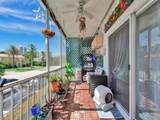 2858 Pine Tree Dr - Photo 31