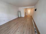 635 8th St - Photo 3