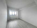 650 32nd St - Photo 20