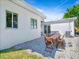 7537 Treasure Dr - Photo 21