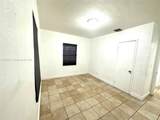 1941 157th Ter - Photo 18