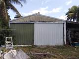 622 11th St - Photo 2
