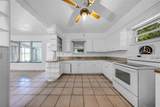 810 119th St - Photo 11