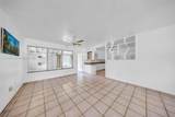 810 119th St - Photo 5