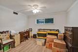 9410 Hollybrook Lake Dr - Photo 12