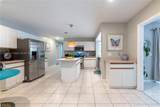 1122 N St - Photo 4