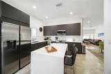 95 52nd St - Photo 11