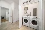 95 52nd St - Photo 25