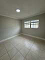 5420 Hollywood Blvd - Photo 3