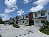 936 10th St - Photo 1