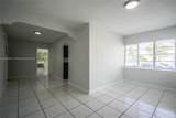 7821 Carlyle - Photo 2
