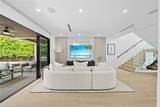 550 42nd St - Photo 8
