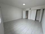 946 37th Ter - Photo 14