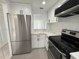 946 37th Ter - Photo 2