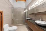2627 Parkview Dr - Photo 22