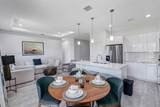 8006 Buttercup Cir - Photo 11