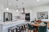 8006 Buttercup Cir - Photo 12