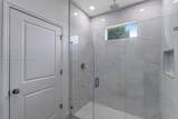 8006 Buttercup Cir - Photo 18