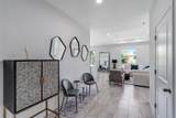 8006 Buttercup Cir - Photo 2
