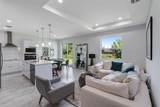8006 Buttercup Cir - Photo 4
