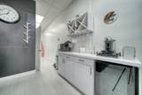 Full Service Beauty Salon On 8th Street - Photo 14