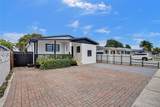 539 30th St - Photo 1