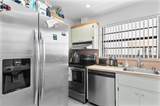 7915 Harding Ave - Photo 8