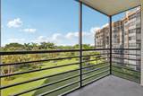 900 Saint Charles Pl - Photo 1