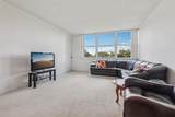 900 Saint Charles Pl - Photo 3