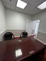 900 49th St Suite 504 - Photo 5