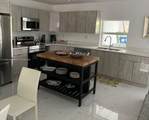 10621 77th - Photo 2
