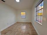 541 38th St - Photo 8