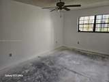 907 199th St - Photo 17