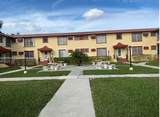 661 11th St - Photo 2