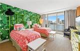 900 Bay Dr - Photo 25